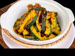 -一家人(南京路店)