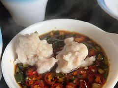 -老来福·非遗酸汤兔(凯旋路店)