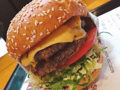 -The Habit Burger Grill 哈比特汉堡(复兴soho店)