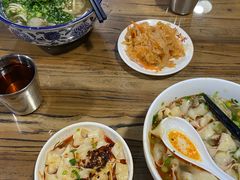 -陇上全荟兰州传统牛肉面(延吉路店)