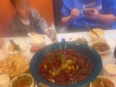 -渔香岛美蛙鱼头火锅(威清路店)
