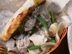 -金卯白肉罩火烧