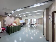 -雪梅月子中心(华侨城店)