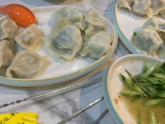 -岳姥姥饺子(泺文路店)