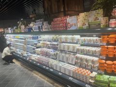 -胖东来生活广场(健康路店)