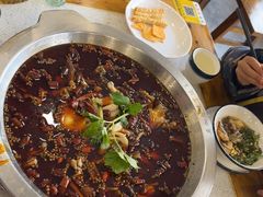 -老表牌·蛙蛙鸡冷锅鱼(成都东站店)