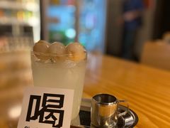 啡仔笑（荔枝美式苏打）-无牌咖啡&酒馆