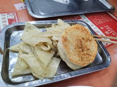 吊炉烧饼-教师之家赵家羊汤馆(东青龙街店)