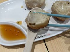 -小杨生煎(浦江欢乐颂店)