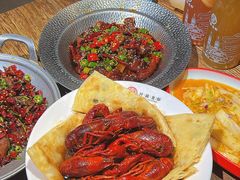 -叶派龙虾•招牌香辣蟹·海鲜(中海国际店)