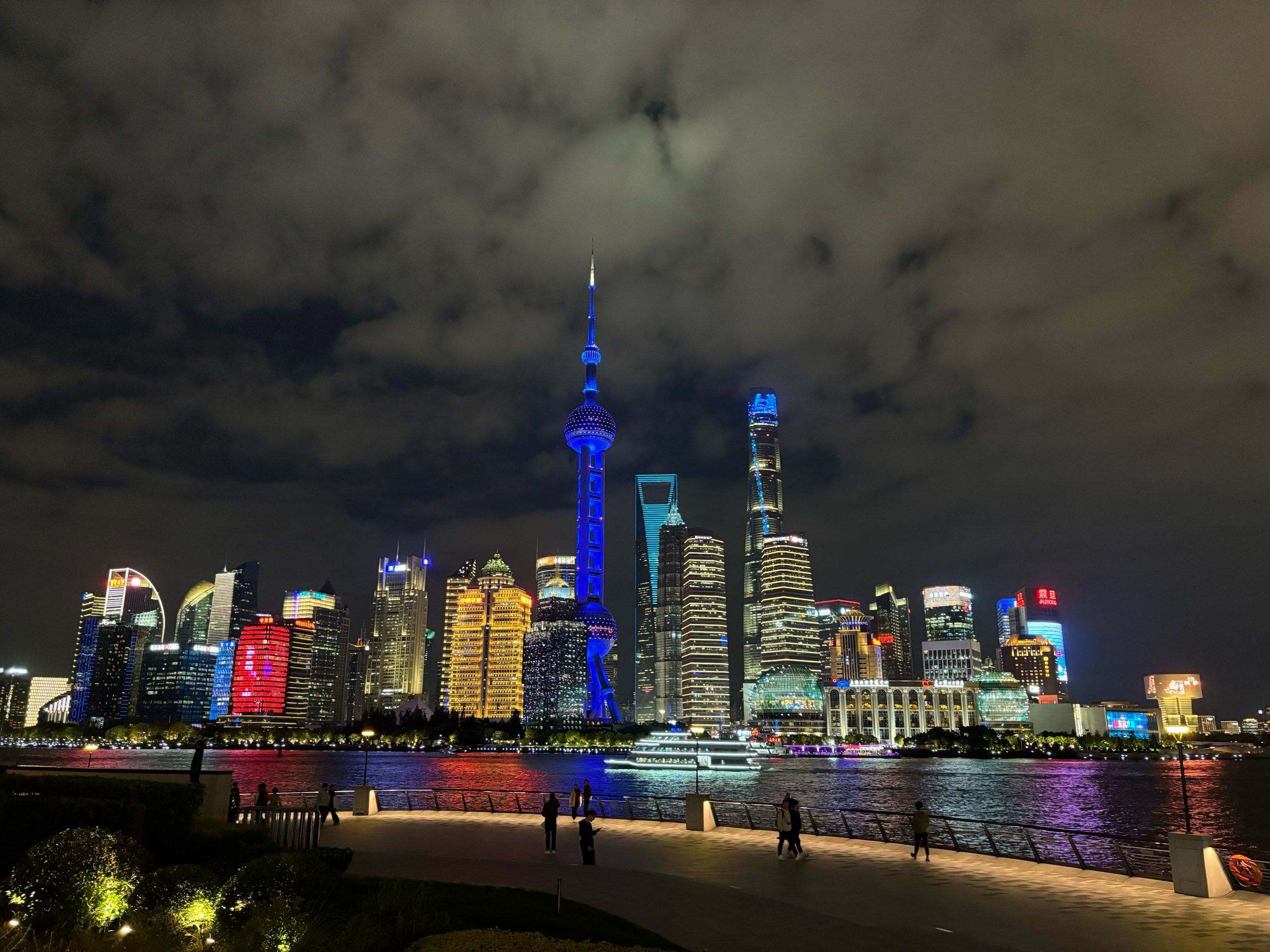 眼看他起高楼,眼看他起高楼 眼看他宴宾客 眼看他楼塌了出自哪里 眼看他起高楼,眼看他起高楼 眼看他宴宾客 眼看他楼塌了出自哪里