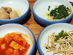 -明洞阿姨·韩式酱蟹烤肉·创意料理(三元桥店)