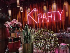 -K+全国连锁KTV(绿地缤纷天地店)