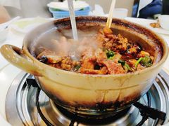 渝君鸡煲-渝君重庆火锅(嘉宾路店)