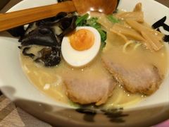 -无敌家现熬骨汤拉面(颐堤港店)