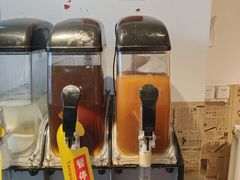 -柳州肥姨妈大骨螺蛳粉(沙河店)