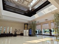-春兰国宾馆(凤城河风景区老街店)