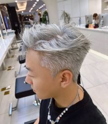 -川和潮人