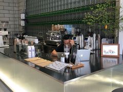 -RWORK·COFFEE(滨江店)