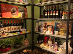 零售区-瑞食酒馆 La Taverne Suisse