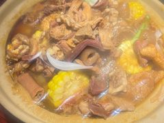 -沙胆彪炭炉牛杂煲(上海日月光广场店)