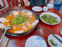 招牌地锅鱼-丹水桥地锅鱼·翘嘴鲌·地方特色全鱼宴(丹江口大坝店)