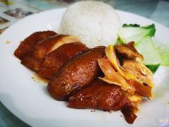 油淋鸡饭-澳门陈光记烧味饭店(万象城店)