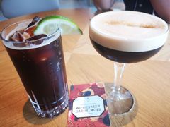 -星巴克臻选(上海合生汇1F店)