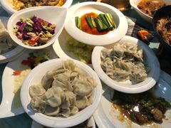 -百味饺子城•海鲜家常菜(秦皇岛店)