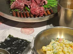 -草家酱蟹炭火烤肉店(珲春南路一店)