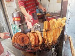 现炸油条-斌斌鲜鱼糊汤粉(粮道街店)