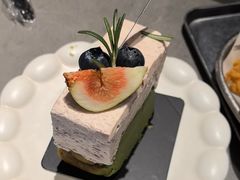 -W COLLECTIVE  DESSERT SHOP