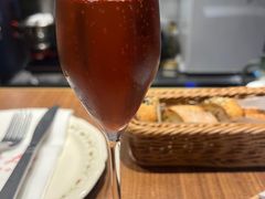 气泡酒-Bistro Les Lilas丁香花小酒馆
