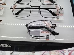 -青岛亨得利眼镜(城阳家佳源店)