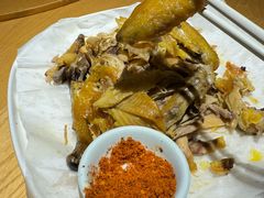 -头上红煨盐鸡·非遗院子餐厅