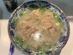 -老新隆牛肉锅贴(新街口店)
