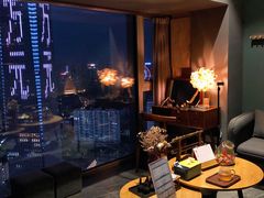 -得闲·高空SPA(东盟店)