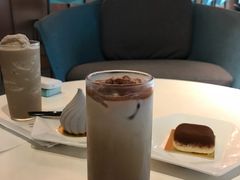 椰汁摩卡-sugarman espresso素饮糖人高新咖啡工厂