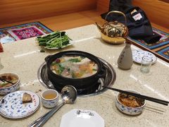 -九寨沟特色牦牛肉汤锅