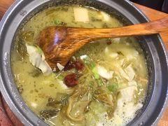 -周鱼小馆石锅酸菜鱼(活力汇店)