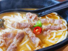 -三千粉牛肉米粉(来客茂店)