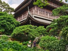 -龙华寺