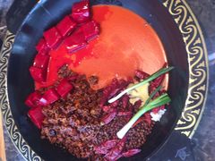 -映山红鲜货火锅(鱼嘴店)