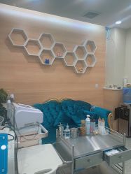 -痘院士专业祛痘皮肤管理