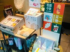 -星巴克(广州南站A18检票口楼上)