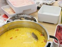 -杨老板·海鲜集市火锅·鲜切牛肉(中防万宝店)