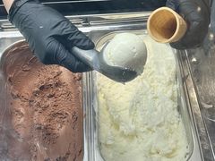 -极拉图·现制冰淇淋(大卫城店)