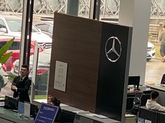 -上海星瀚奔驰4S店(红柳路店)