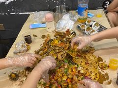 -麻屋手抓海鲜(防城港总店)