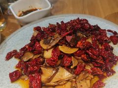 -一朵菌·野生菌探索家火锅(南亚店)